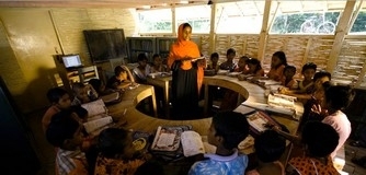 Solar energy enables floating schools in Bangladesh