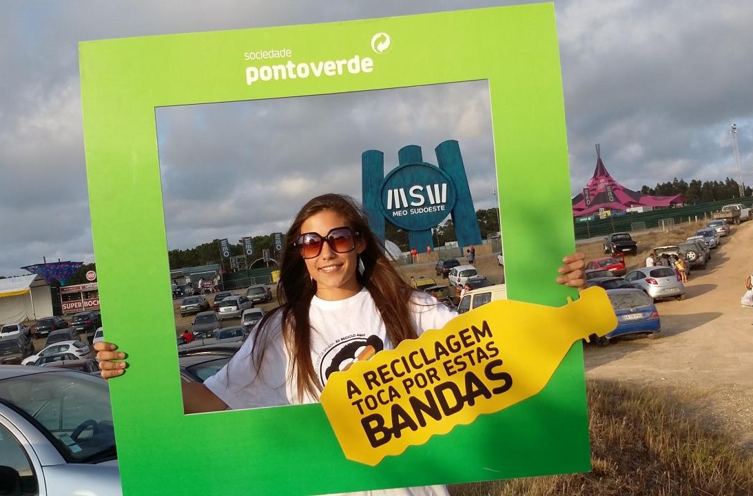 Sociedade Ponto Verde, Música no Coração e MEO promovem reciclagem no MEO Sudoeste