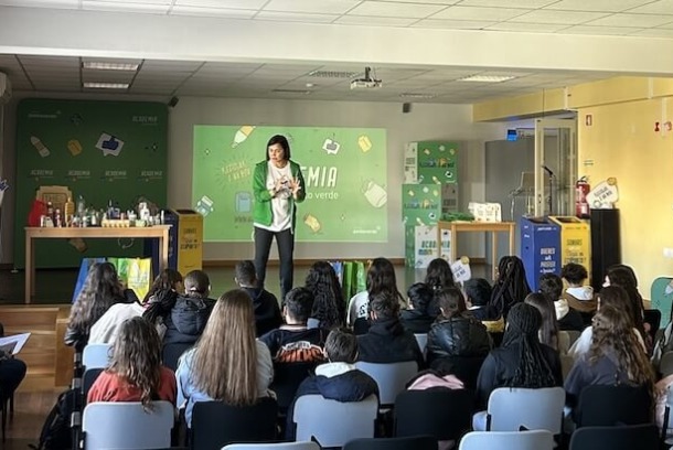 Sociedade Ponto Verde e EPIS unem-se para reforçar a educação ambiental nas escolas